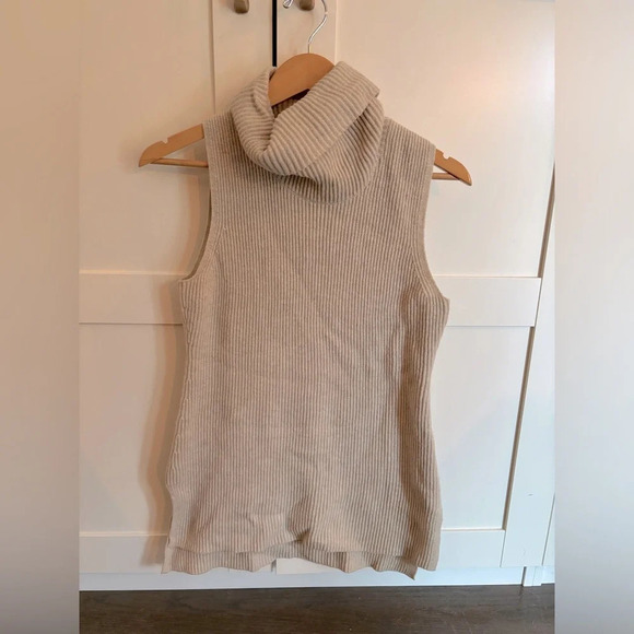 Gap Merino Blend Sleeveless Turtleneck Sweater Women's Medium Classic - Picture 1 of 5
